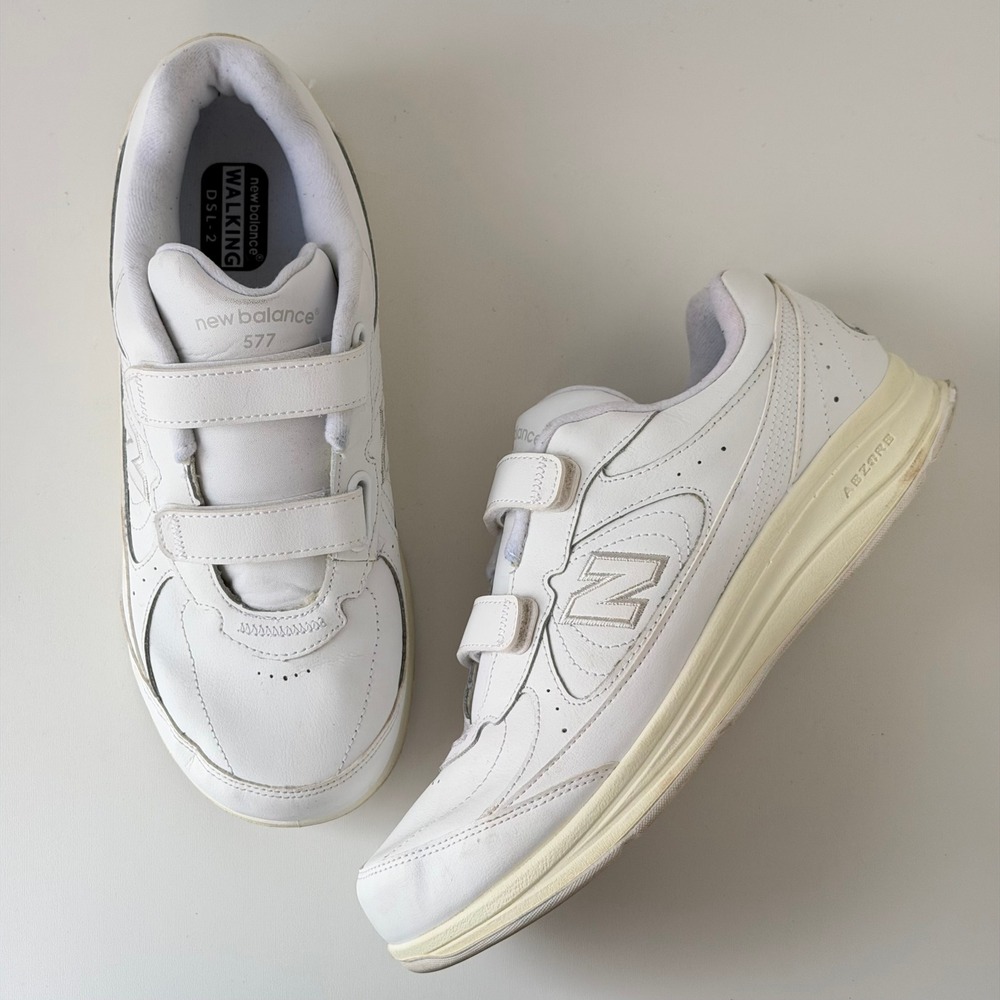 New Balance 577 Walking Shoes Mens 9 4E Wide White Double Strap Comfort USA Made